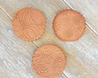 Ceramic Terracotta Brown Sugar Saver Kitchen Gift Cooking Baking Fish Cat Bee Cute Christmas Thanksgiving Fall Holiday Xmas Pumpkin Pinecone