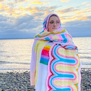 Chubby Candy Scarf -- Fluffy Puffy wrap for chilly days, downloadable crochet pattern. Lenny Kravitz, Big Scarf Energy all day...but Kawaii!