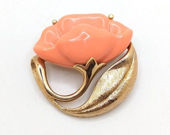 Vintage Avon Salmon Pink Flower Brooch Lapel Pin Tulip Rose Faux Coral Gold Tone Signed Present Gift Bridesmaid Gifts Leaf Leaves Garden