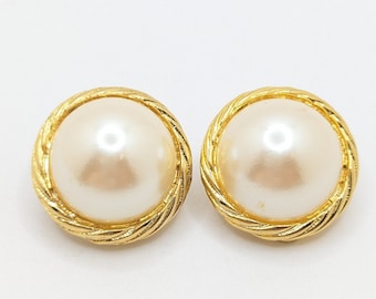 Vintage Faux Pearl Gold Clip On Earrings Round Matte Twisted Domed Wedding Bridesmaid Gifts Shower Party Accessories