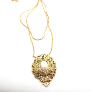 Vintage Victorian Style Sarah Coventry Faux Pearl Filigree Pendant Necklace 1960s Gold Tone Double Strand Wedding Bridal Present Multistrand