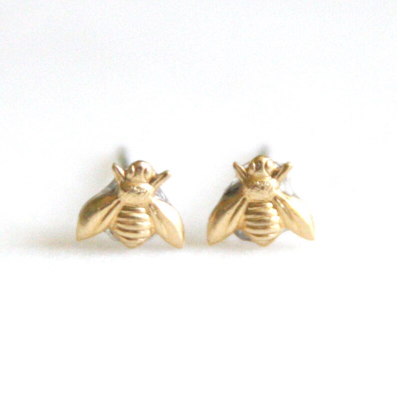 Nature Jewelry Honeybee Post Earrings Bee Hexagon Necklace Bridesmaid Gifts Tiny Brass Bee Earring Necklace Set Gift Set