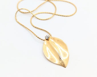 Vintage Sarah Coventry Rhinestone Leaf Gold Tone Necklace Signed Leaves Minimal Chain Christmas Gift Present Delicate Feminine