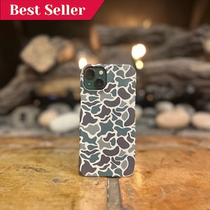Schlanke Handyhülle - Marsh Old School Camo Design für Entenjäger, Jägerinnen, Outdoor-Enthusiasten. Jagdsaison Geschenk, schützende Telefonabdeckung