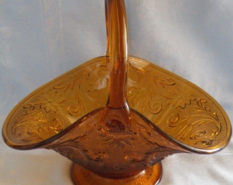Vintage Indiana Glass Sandwich Tiara Early American Amber Fruit Bowl w/Initials on Handle
