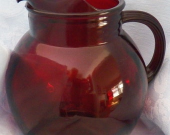 Vintage Anchor Hocking Pressed Glass Royal Ruby Upright 42-Ounce Pitcher w/Ice Lip