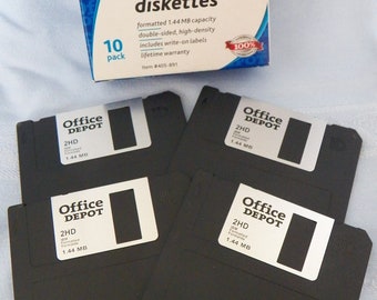 Vintage Office Depot 2 HD IBM 3.5” Diskettes 1.44Mb Capacity Partial Box of 4 New Unused