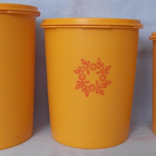 Vintage Tupperware Servalier Canister Set: 3-Piece Golden Harvest Yellow