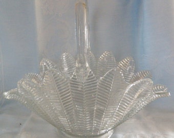 Vintage L. E. Smith Glass Clear Herringbone Basket