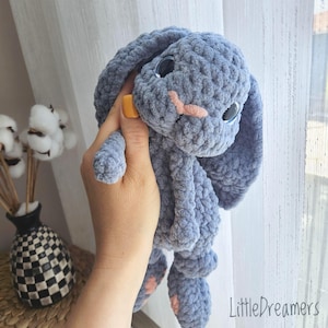 Kocyk bezpieczeństwa dla niemowląt Bunny Snuggler: wystrój pokoju dziecięcego w stylu leśnym