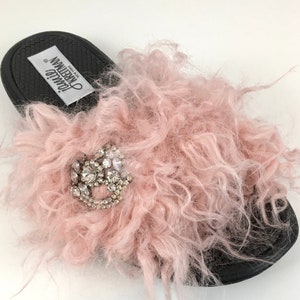 Slide Sandal, Faux Fur Slide Sandal, Valentines Day Gift, Fluffy Slipper, Indoor Outdoor Slide Sandal, Mongolian Lamb Brooch Slide Sandal image 1