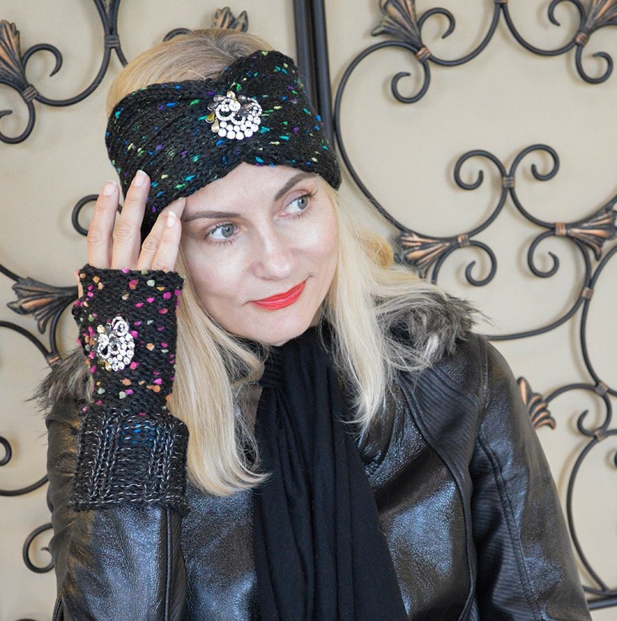 Black Turban Brooch - Etsy display picture 2