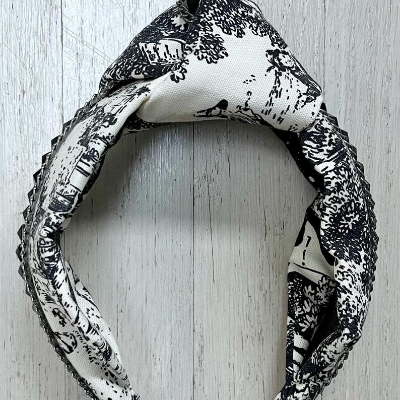 Toile Headband, Black & White Knot Headband, Bridgerton Influenced Headband, Regency Core Headband, Chain Trim Headband image 7