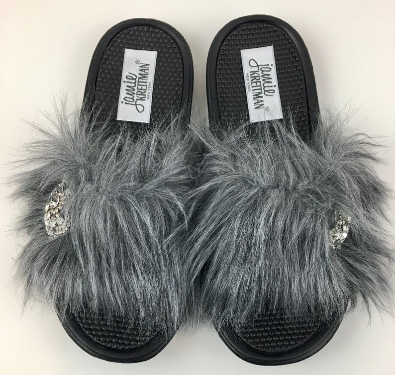 Slide Sandal with Brooch, Faux Fur Slide Sandal, Work-from-home Slide Sandal, Vegan Slide Sandal, Bridal Party Gift image 4