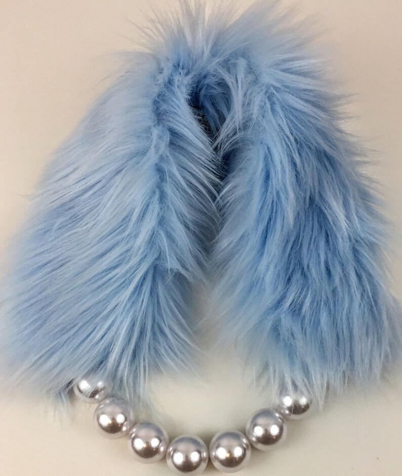 Pearl Faux Fur Scarf-Necklace Vegan Fur Pearl Collar Fake image 1