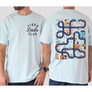 疲れたパパクラブのシャツ、パパの背中で遊ぼうシャツ、パパのおもしろライフTシャツ、インタラクティブカートラックプレイマットTシャツ、父の日の彼へのギフト