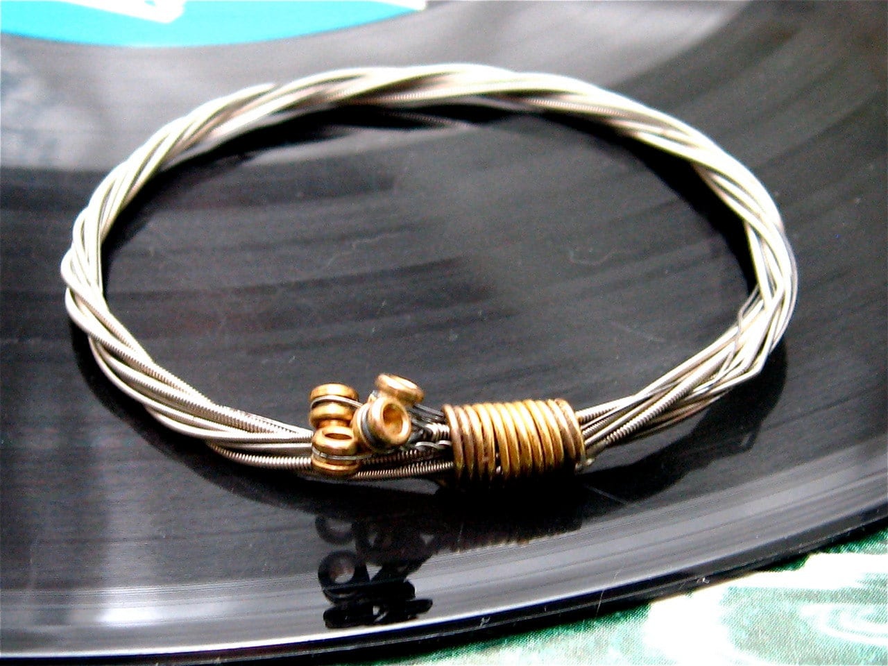 Recycled Acoustic Guitar String Bracelet Bronze Colored With Brass Ball  Ends Attached Mens or Womens Teacher Gift - Etsy