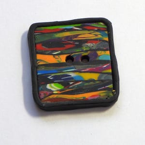 Square Colorful Bordered Button