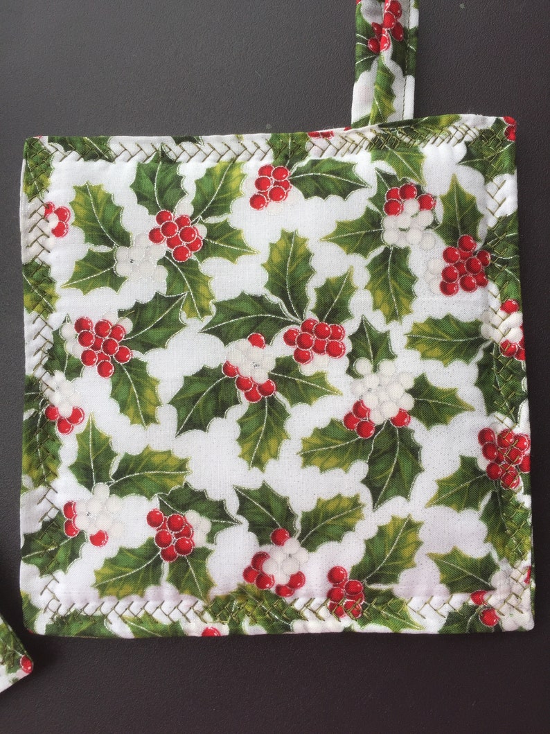 Pot Holder Brand New design Oven Mit Green Oven Mitt White Potholder Christmas Holly Fabric Design New Pot Holders Oven Hot Pad
