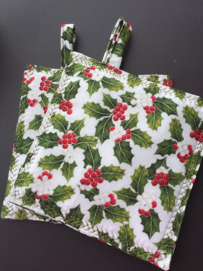 Pot Holder Brand New design Oven Mit Green Oven Mitt White Potholder Christmas Holly Fabric Design New Pot Holders Oven Hot Pad