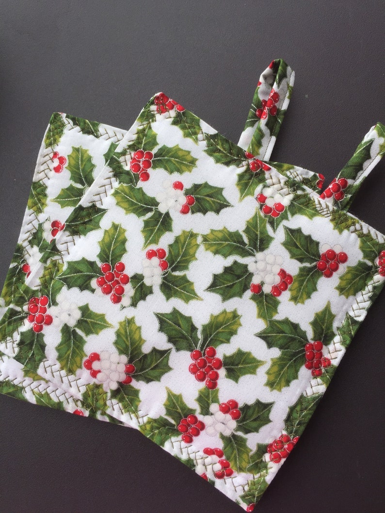 Pot Holder Brand New design Oven Mit Green Oven Mitt White Potholder Christmas Holly Fabric Design New Pot Holders Oven Hot Pad