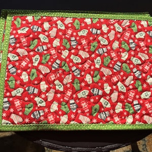 Mini Snack Mats, Quilted Christmas Mug Rugs, Christmas Mittens,  table Mats, Coffee Coasters, Drink Coasters, Coasters, set of 2