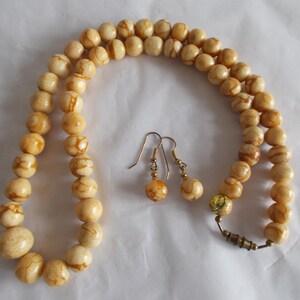 Vintage Made in the Philippines Beaded Necklace With Earrings