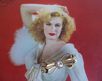 Vintage Gold Tone And Rhinestone Art Deco Style Brooch