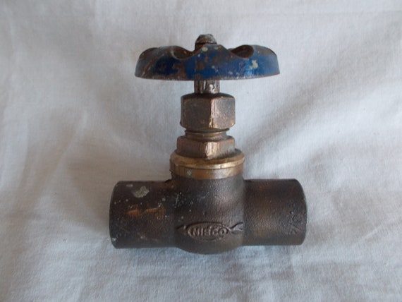 Vintage Nibco Outdoor Two Side Water Spigot 1 Etsy
