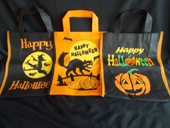 Dan- Dee Halloween 3 Tote Bags For Crafts