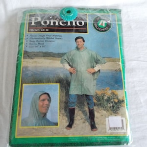 Vintage  Heavy Gauge Vinyl Material Army Green Hooded Poncho