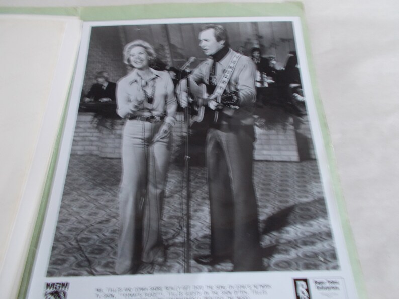 Vintage 5 Large Real Photos Of Famous People In Holiday House Folder For Crafts image 7
