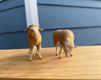 German flocked sheep (pair)