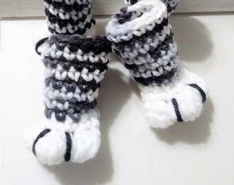 Chair Socks, Kitty Paw Chair Sock, Crochet Chair Leg Pad, Floor Protector, Furniture Feet, Cat Paw Chair Protector. TV Tray leg sock