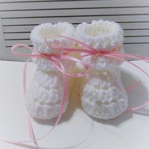 Slipper Boots for Baby, Baby Booties, Baby Shower Gift, Crochet Boots, Slippers, Newborn Gift, Christening Gift