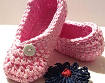 Crocheted Slippers, Double Yarn House Shoes, Decorative Button Booties