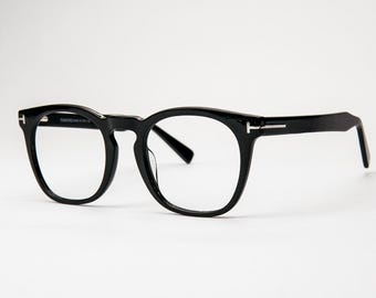 New Exclusive Eyewear Collection – Limited Stock, Shop Now!