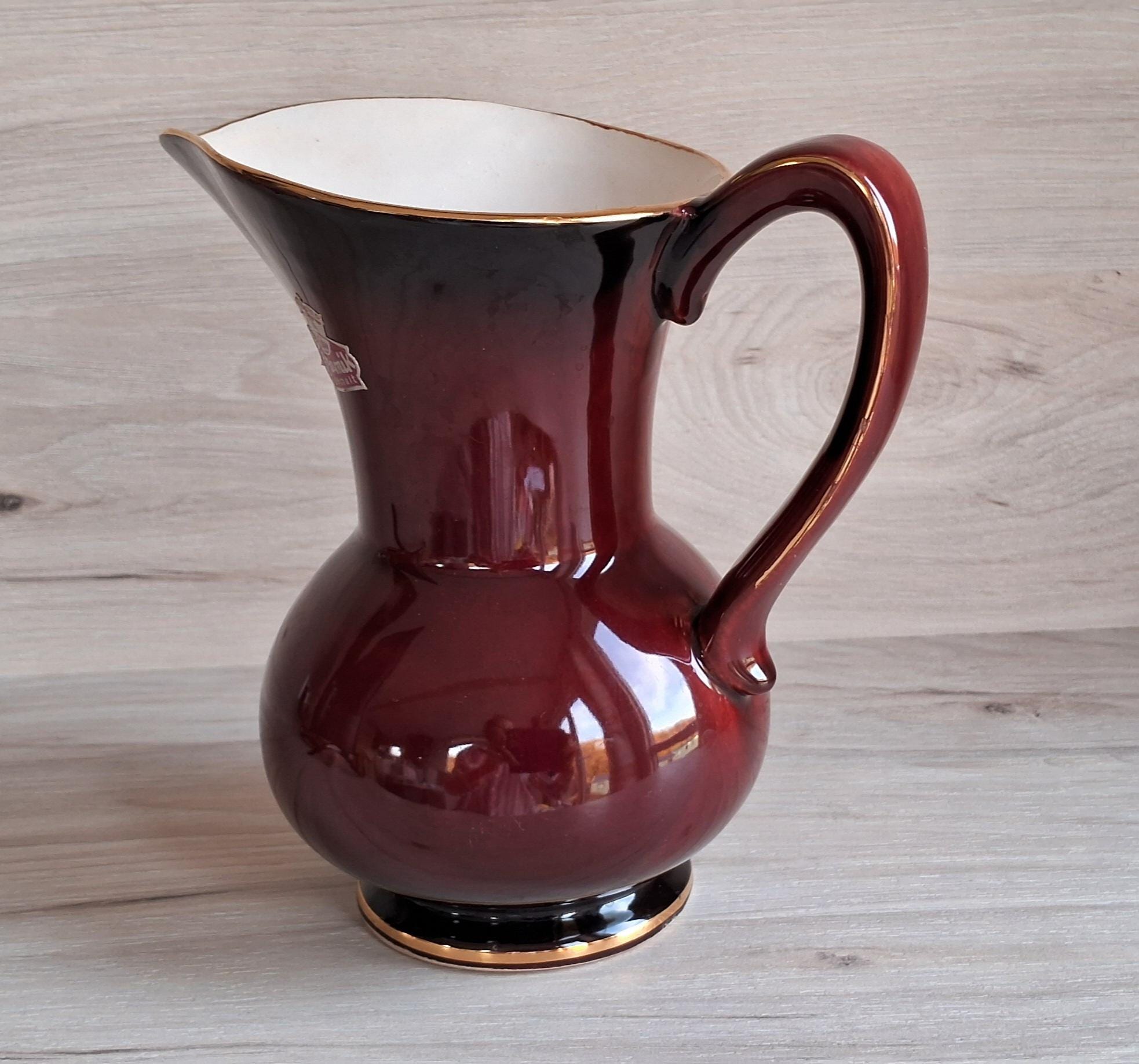 Bay Keramik 西ドイツ製ワインジャグ：ミッドセンチュリーの赤い陶器製