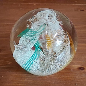 Vintage Caithness &#39;Daydream&#39; Handblown Glass Paperweight