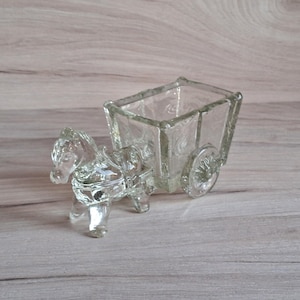 Glas Pferd und Wagen, Vintage Glas Pony und Falle, Süßigkeiten Warenkorb, Vintage Glaspferdefigur, Pferdewagen.