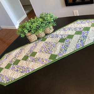 Hydrangea Table Runner bild 1