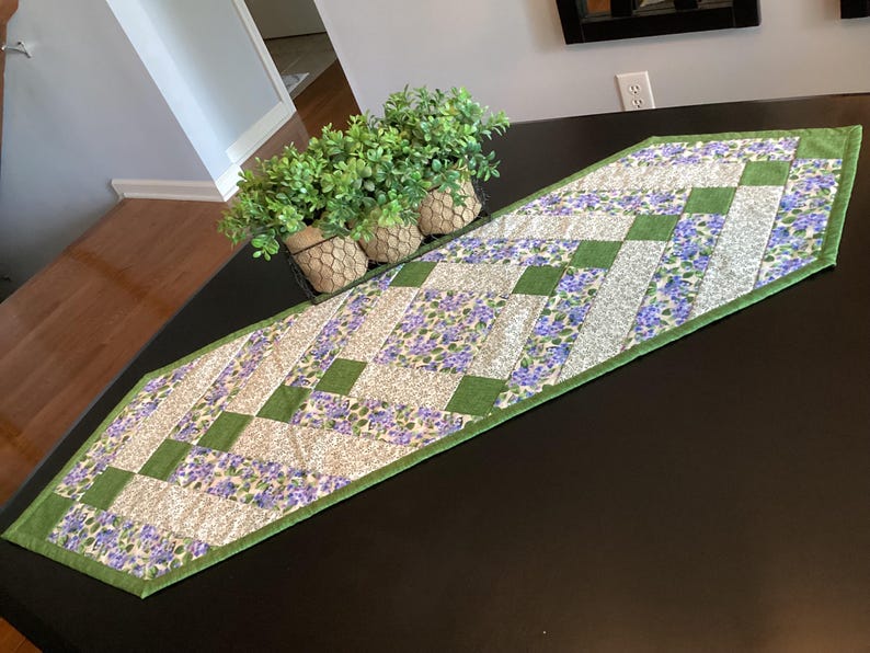 Hydrangea Table Runner bild 1