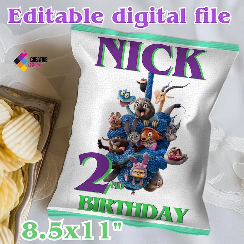 Puede incluir: Bolsa de patatas fritas blanca con el nombre "NICK" en morado y verde, con personajes de dibujos animados y el texto "2nd BIRTHAY". La bolsa est&aacute; etiquetada como "Editable digital file" y mide 21,6 x 27,9 cm.