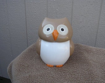 Stoutly Whootiful Woodland Owl Cookie Jar