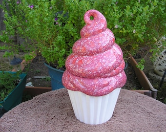 Swirled Peppermint Twist Delight Cupcake Jar