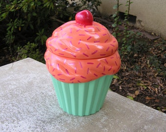 Orange Blossom Raspberry Sprinkle Crunch Cupcake Jar