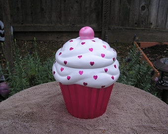 Radiant Soul Hearts Of Love Cupcake Jar Dk Pink Bottom