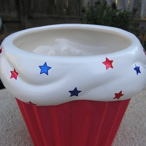 Swirled Patriotic Delight Cupcake Jar image 8