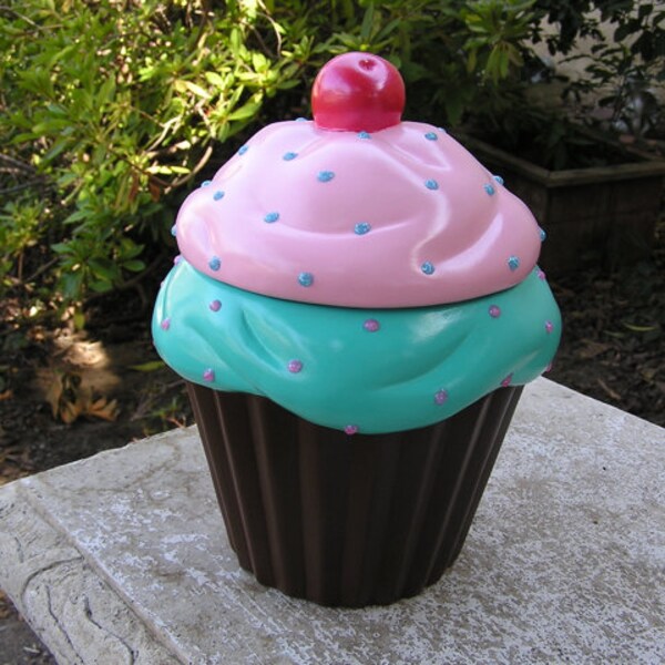 Morning Bright Evening Light 3-D Sparkling Candy Dots Cupcake Jar