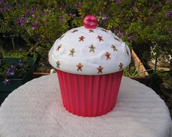 Big & Delicious Gingerbread Bling Cupcake Jar